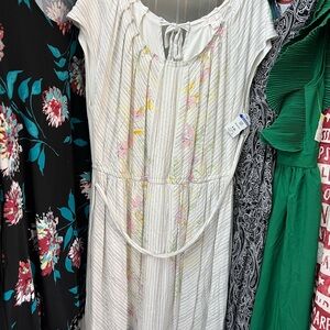 LC Lauren Conrad Cream Floral Stripe Dress